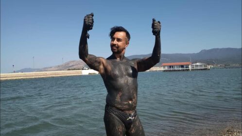 Κωνσταντίνος Μενούνος: Διακοπές στα Λασπόλουτρα της Ιεράς Πόλης Μεσολογγίου