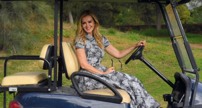 Ο George Dimopoulos φωτογραφίζει την Τόνια Φουσέκη στο Golf της Γλυφάδας – Αποκλειστικό Backstage