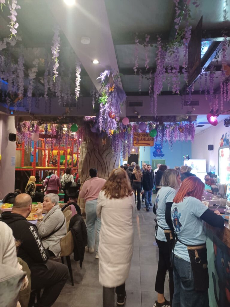 99b2a848-9252-4175-81c3-b771eee59b36