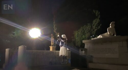 Χωρίς τίτλο