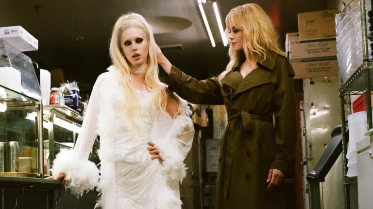 troye-sivan-dresses-in-drag-in-his-new-music-video-starring-nicole-kidman