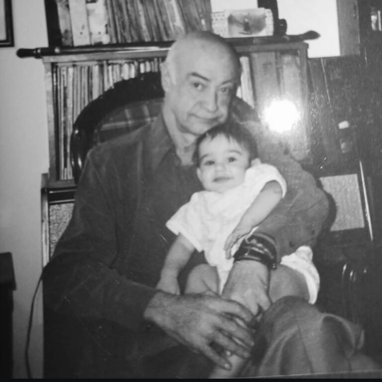 Ίσως.Σε μια άλλη ζωή η ένα παράλληλο σύμπαν,θα είχαμε τραβήξει αυτή την φωτογραφία.Ίσως❤️-2